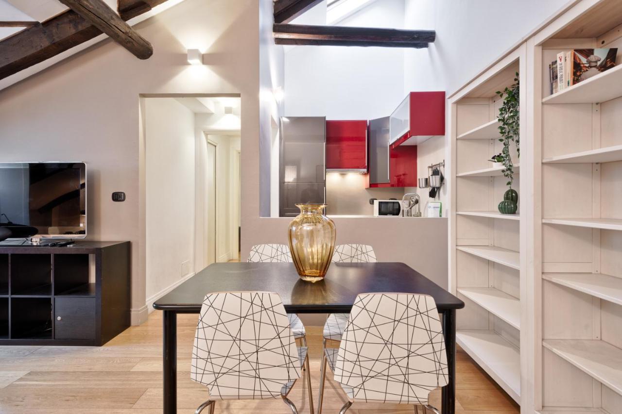 Stylish In The Heart Of Apartment
